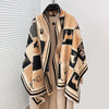Poncho bufanda estampado ecuestre